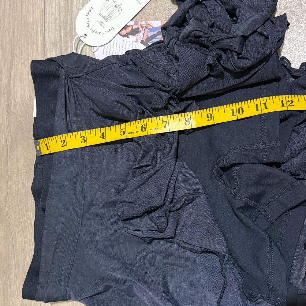 Blogilates Women's Dance Studio Wrap Skort - Black XS - Picture 8 of 11